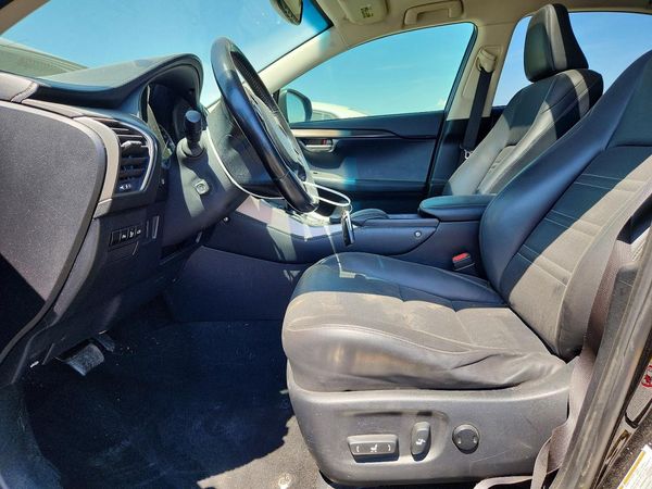 2015 LEXUS NX