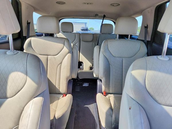 2020 HYUNDAI PALISADE SEL w/ Premium Pkg