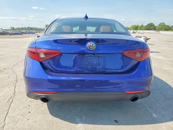 2020 ALFA ROMEO GIULIA TI RWD