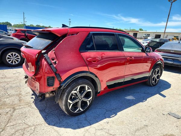 2024 KIA NIRO EX