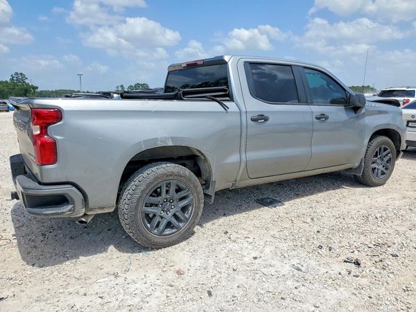 2023 CHEVROLET SILVERADO Custom