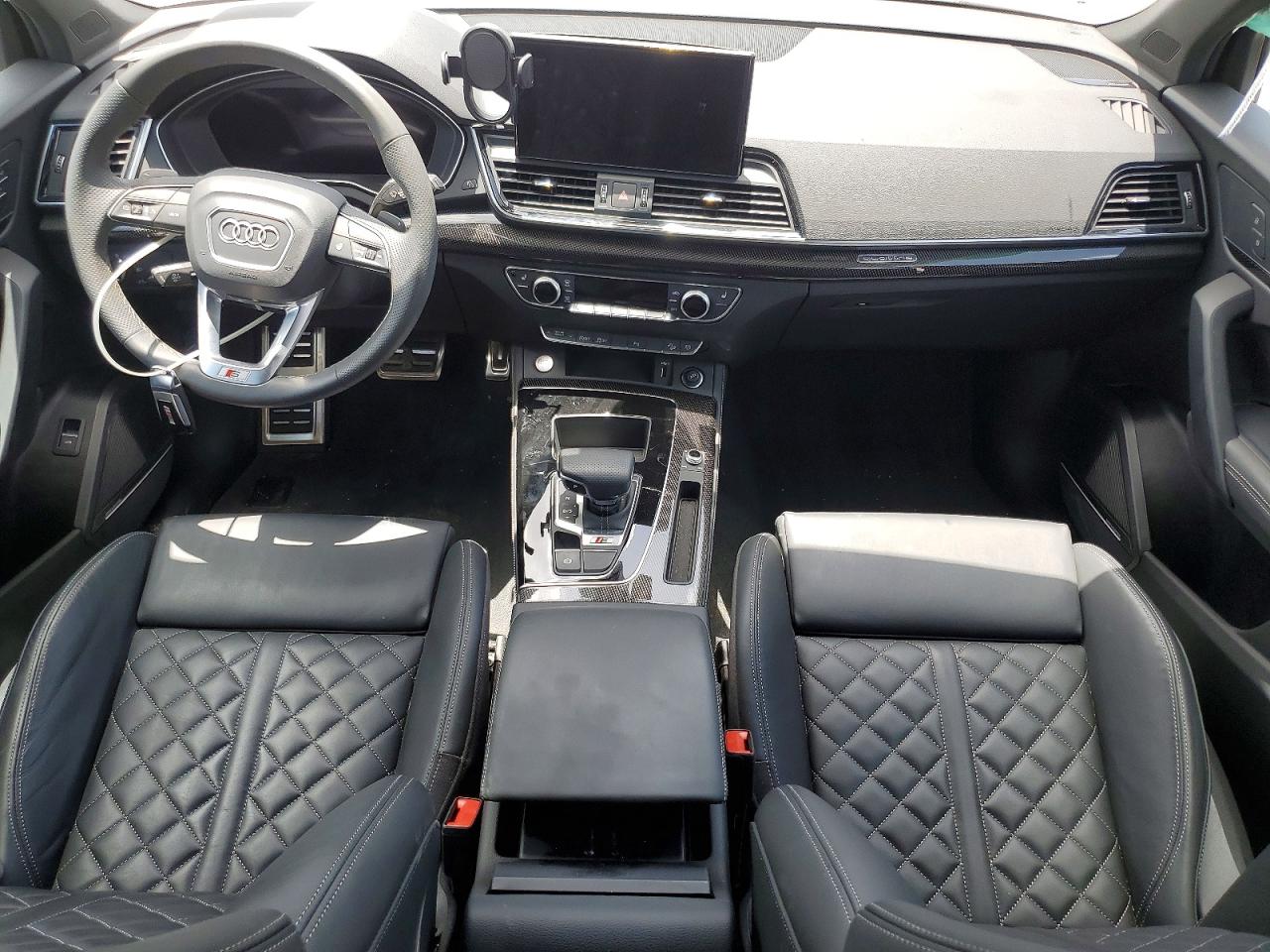 2024 AUDI SQ5 quattro Premium Plus