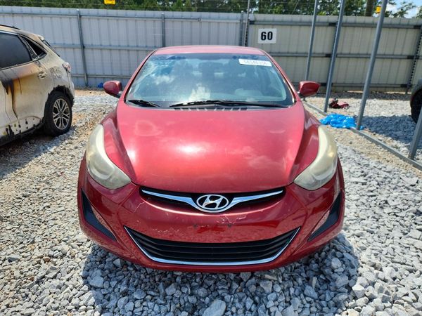 2016 HYUNDAI ELANTRA