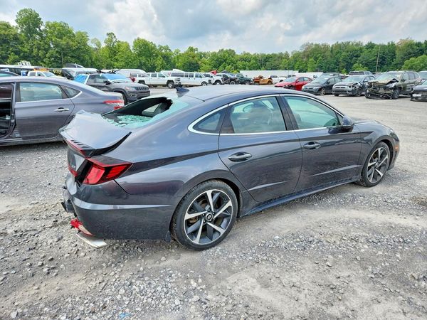 2021 HYUNDAI SONATA