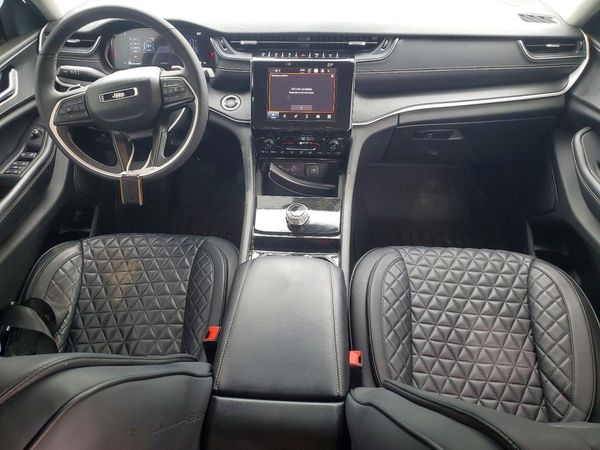 2023 JEEP GRAND CHEROKEE LAREDO 4X4