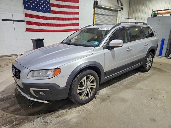2015 VOLVO XC70