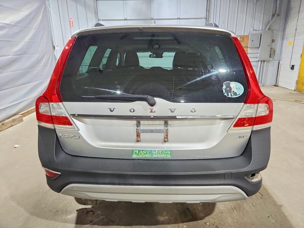 2015 VOLVO XC70