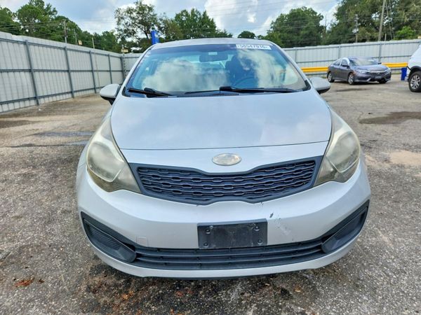 2013 KIA RIO