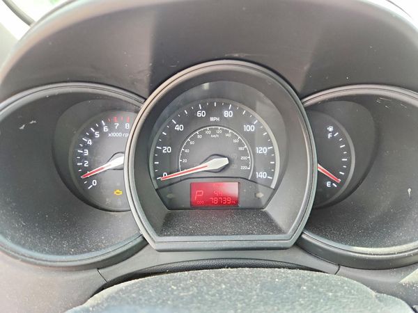 2013 KIA RIO