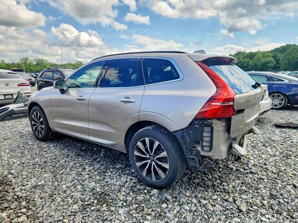 2023 VOLVO XC60