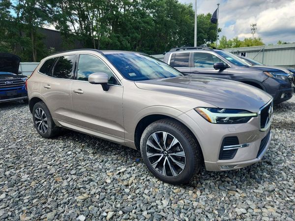 2023 VOLVO XC60