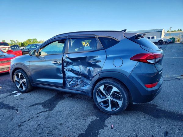 2016 HYUNDAI TUCSON