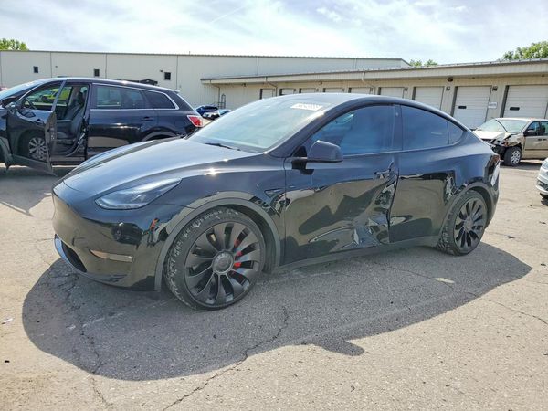 2022 TESLA MODEL Y