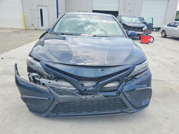 2021 TOYOTA CAMRY