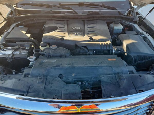 2013 INFINITI QX56 BASE