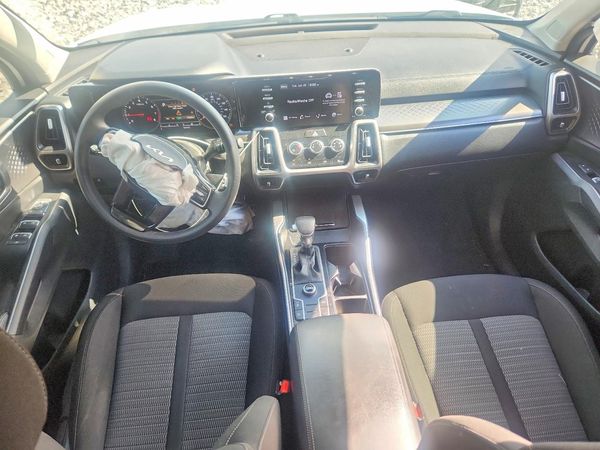 2022 KIA SORENTO LX