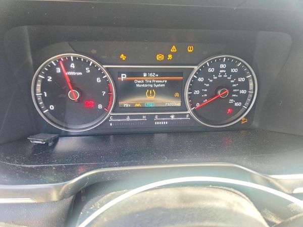 2022 KIA SORENTO LX
