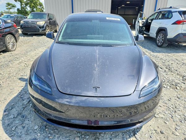 2026 TESLA MODEL 3