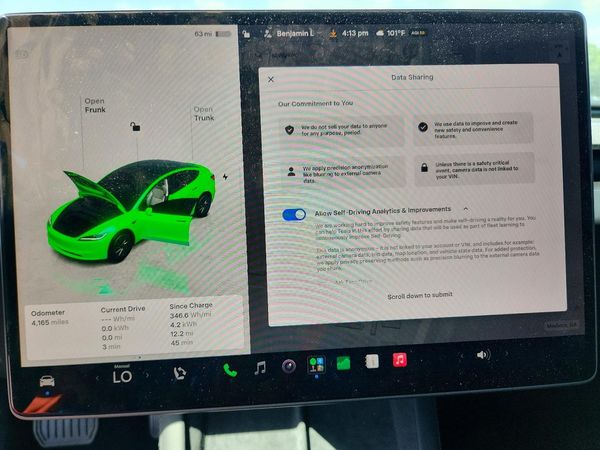 2026 TESLA MODEL 3