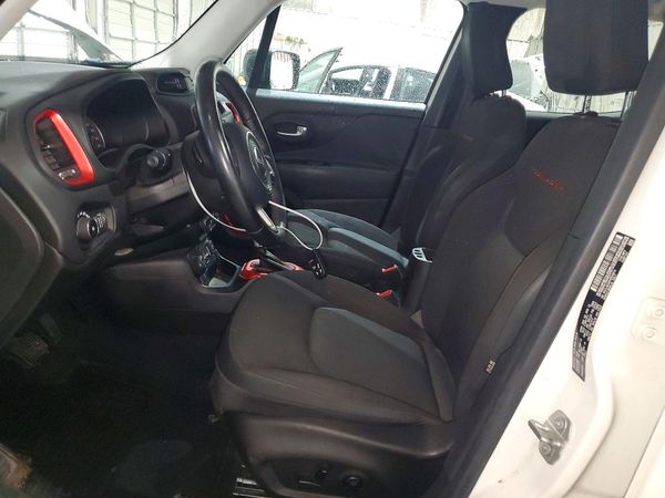 2017 JEEP RENEGADE TRAILHAWK 4X4