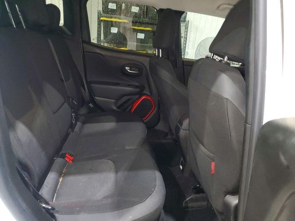 2017 JEEP RENEGADE TRAILHAWK 4X4