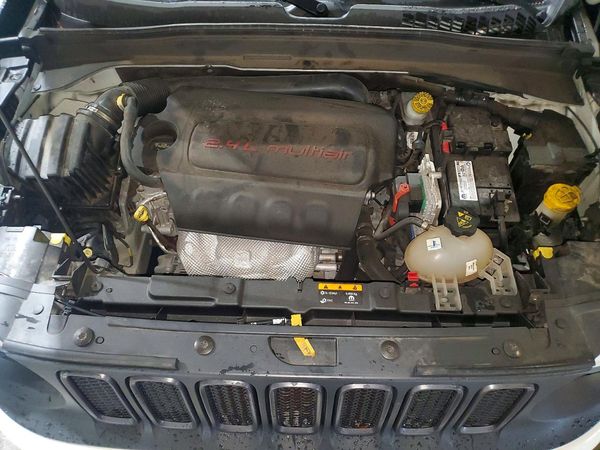 2017 JEEP RENEGADE TRAILHAWK 4X4