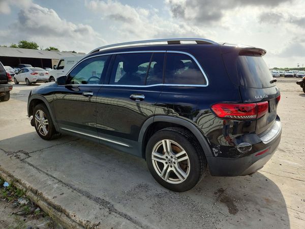 2020 MERCEDES-BENZ GLB GLB250