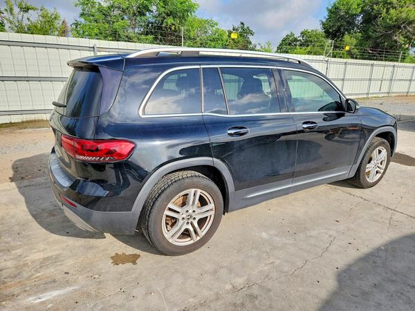 2020 MERCEDES-BENZ GLB GLB250