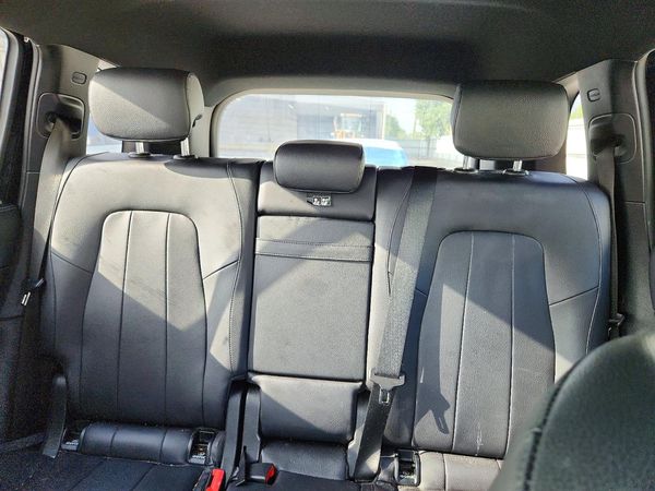 2020 MERCEDES-BENZ GLB GLB250
