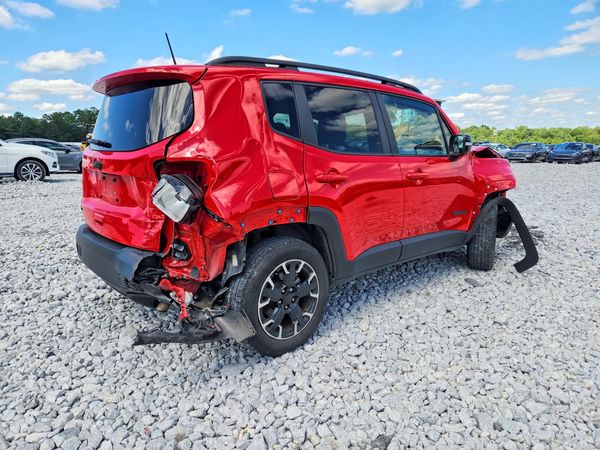 2023 JEEP RENEGADE LATITUDE 4X4
