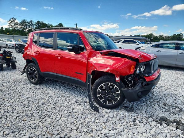 2023 JEEP RENEGADE LATITUDE 4X4