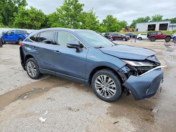 2021 TOYOTA VENZA