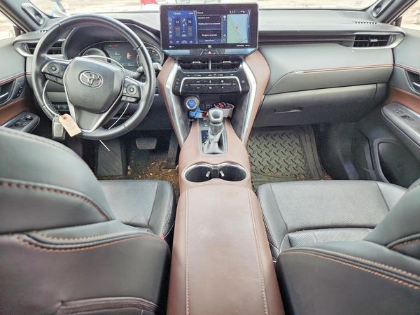 2021 TOYOTA VENZA