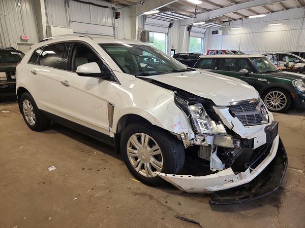 2013 CADILLAC SRX Luxury