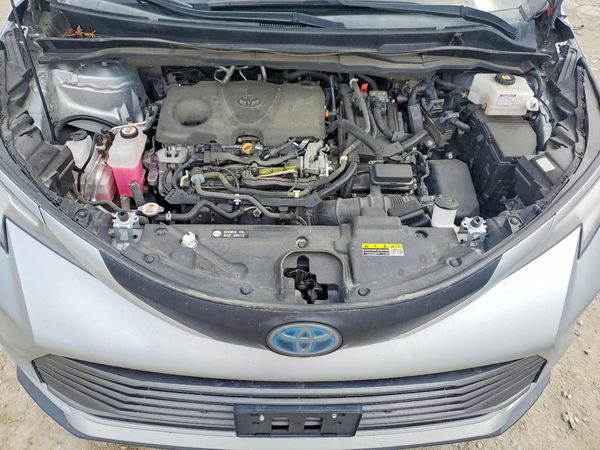 2021 TOYOTA SIENNA Limited