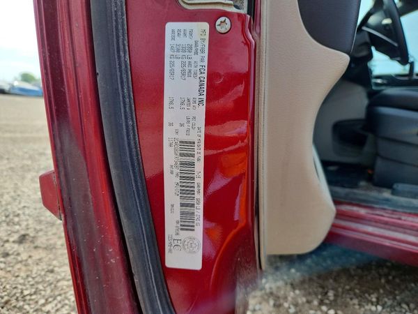 2015 DODGE GRAND CARAVAN SE