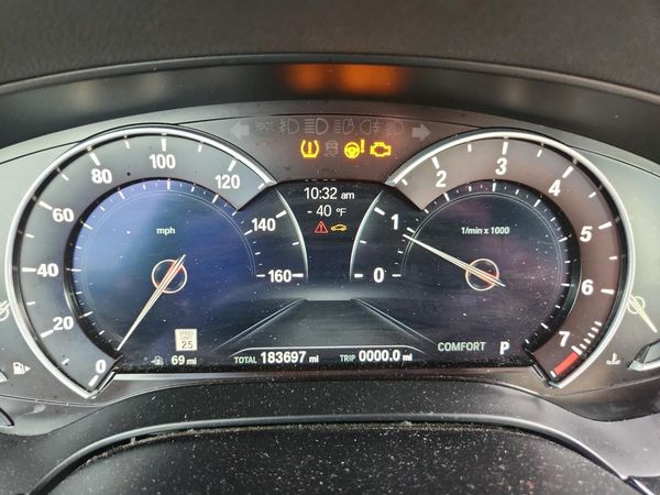2019 BMW 530