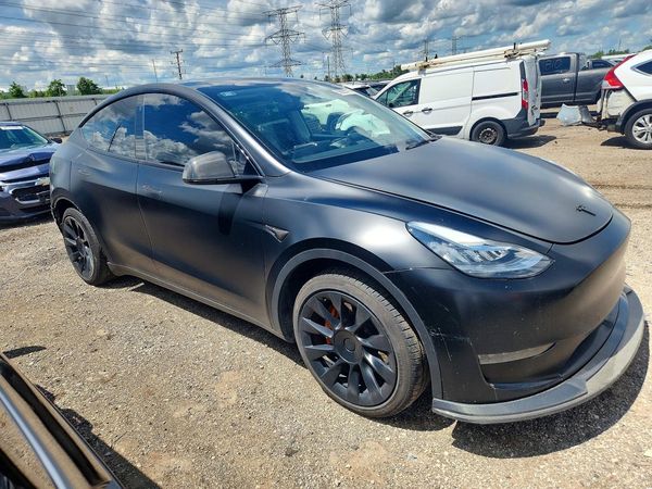 2022 TESLA MODEL Y