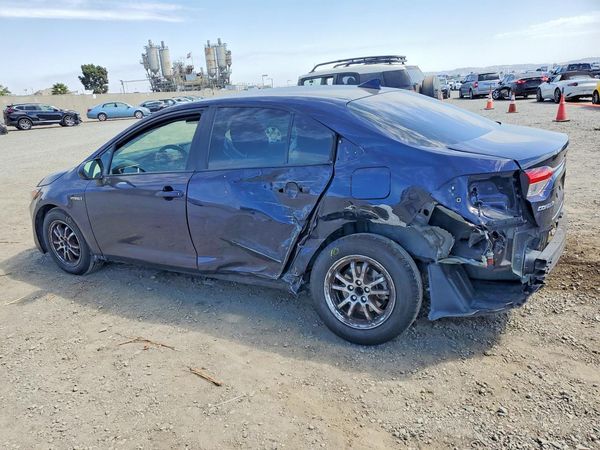 2021 TOYOTA COROLLA