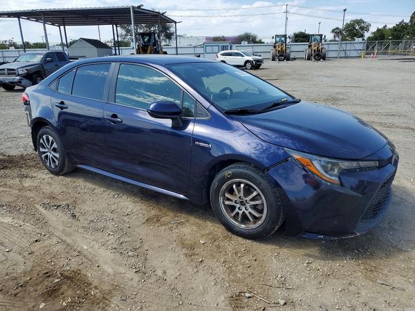2021 TOYOTA COROLLA