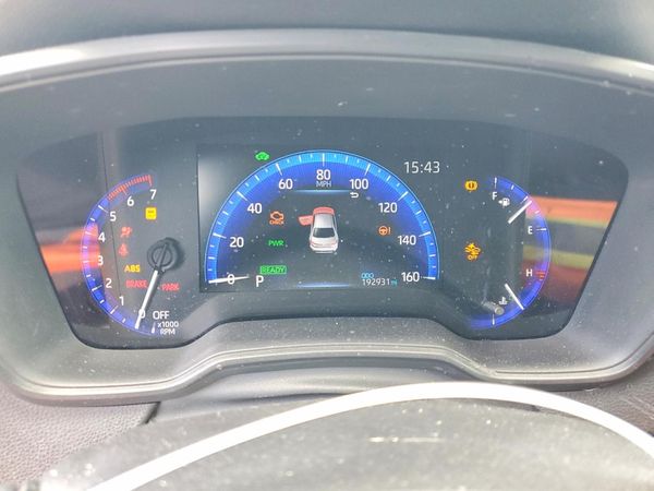 2021 TOYOTA COROLLA