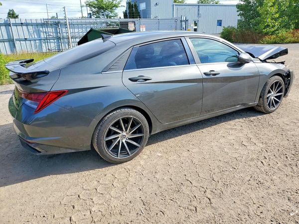 2023 HYUNDAI ELANTRA SEL Premium
