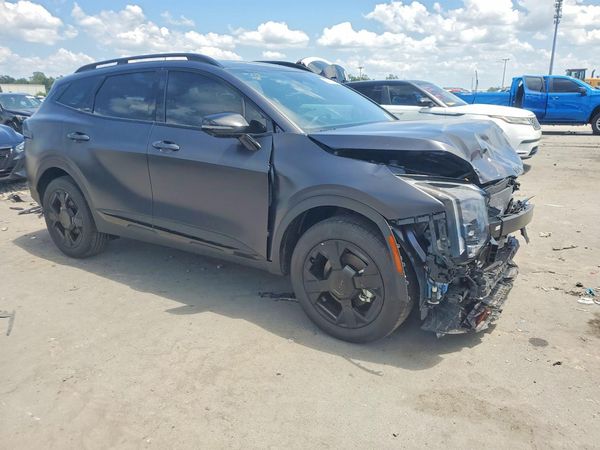 2026 KIA SPORTAGE X-LINE