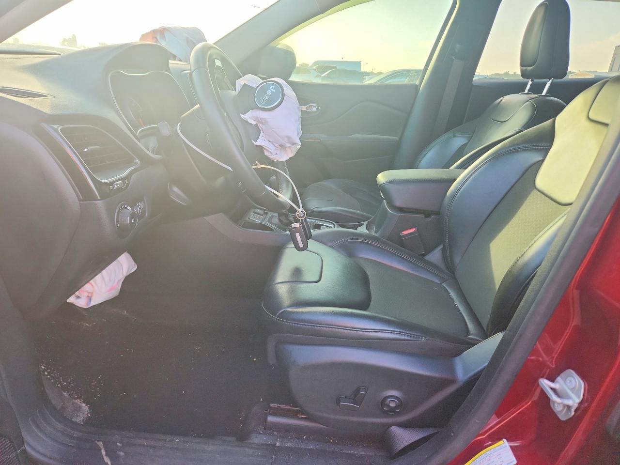2019 JEEP CHEROKEE LATITUDE PLUS FWD