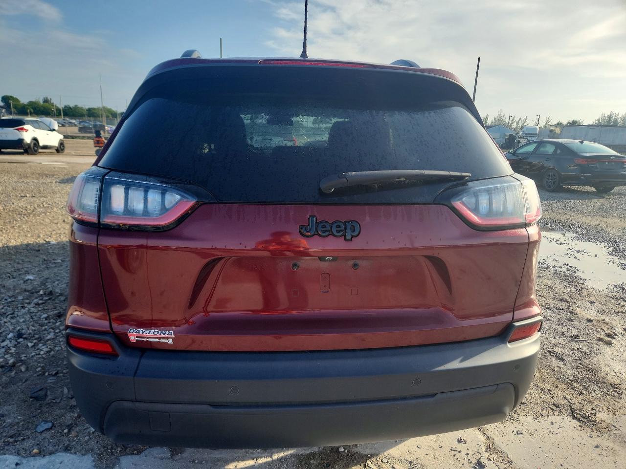 2019 JEEP CHEROKEE LATITUDE PLUS FWD