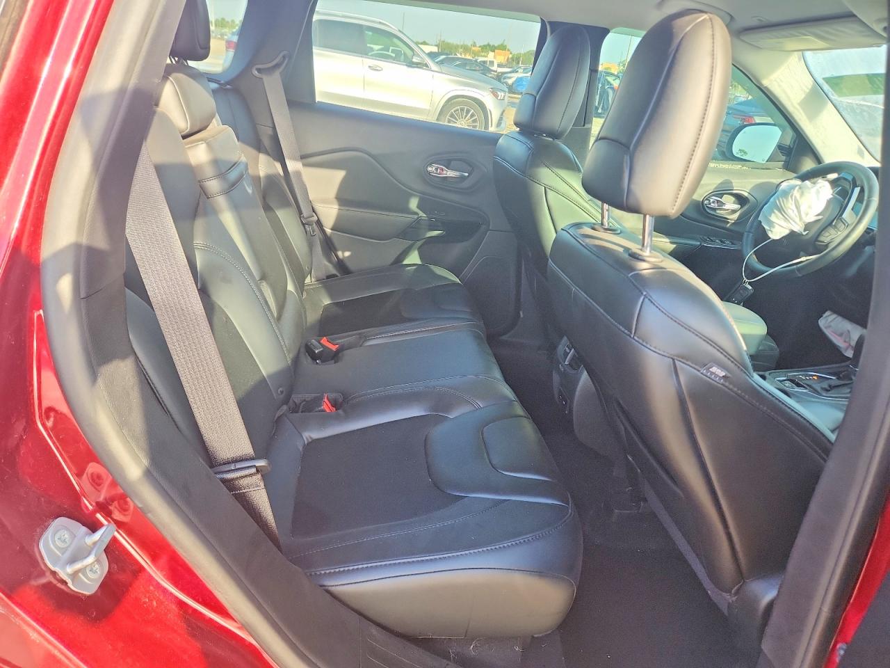 2019 JEEP CHEROKEE LATITUDE PLUS FWD