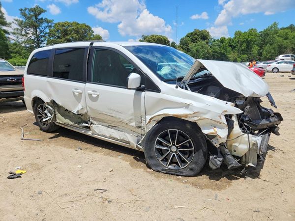 2019 DODGE GRAND CARAVAN GT