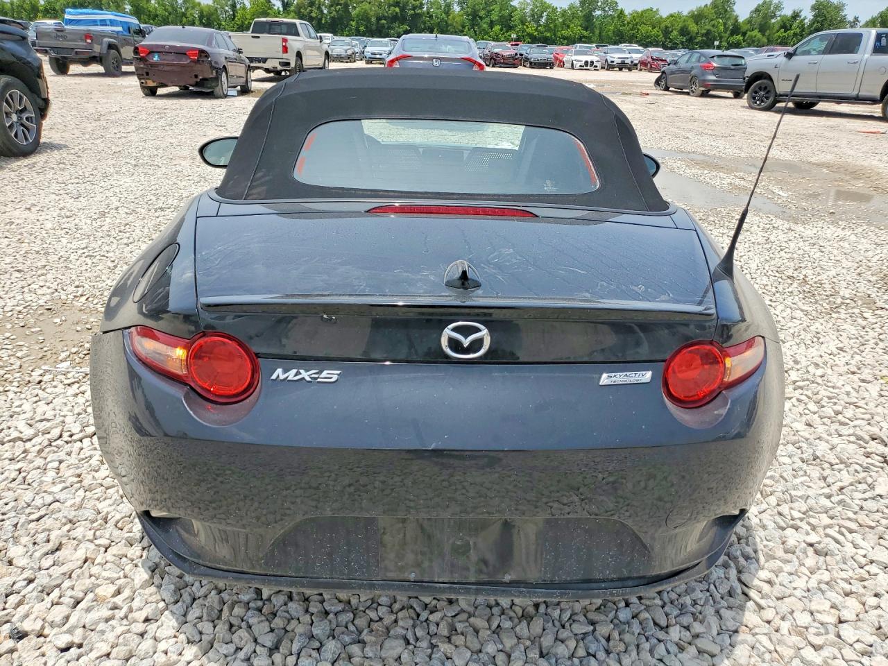 2018 MAZDA MX-5 MIATA Grand Touring (Soft Top)