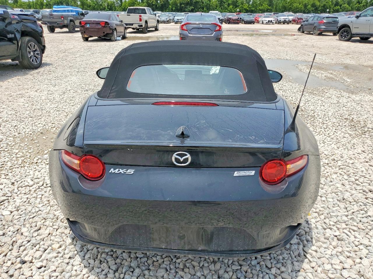 2018 MAZDA MX-5 MIATA Grand Touring (Soft Top)