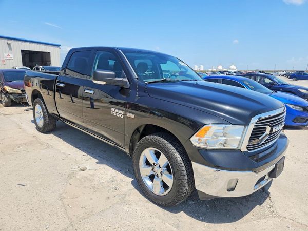 2018 RAM 1500 SLT — Passenger 3/4